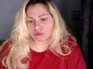 candycream17's Live Sex Cam Show