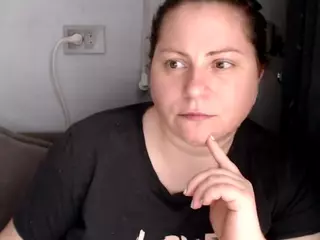 candycream17's Live Sex Cam Show