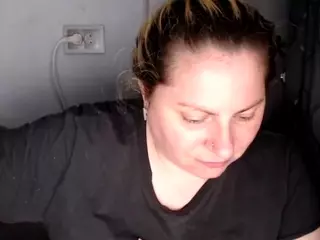 candycream17's Live Sex Cam Show