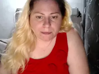 candycream17's Live Sex Cam Show