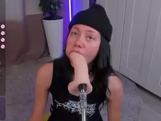 Flora's Live Sex Cam Show