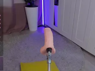 Flora's Live Sex Cam Show