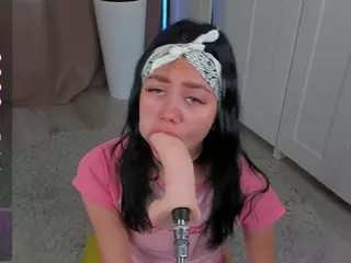 Flora's Live Sex Cam Show
