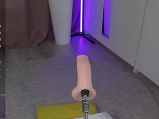 Flora's Live Sex Cam Show