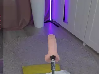 Flora's Live Sex Cam Show