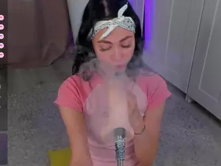 Flora's Live Sex Cam Show