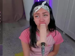 Flora's Live Sex Cam Show
