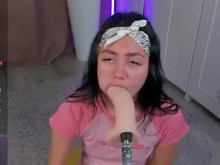 Flora's Live Sex Cam Show