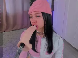 Flora's Live Sex Cam Show