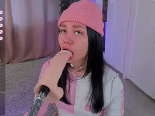 Flora's Live Sex Cam Show