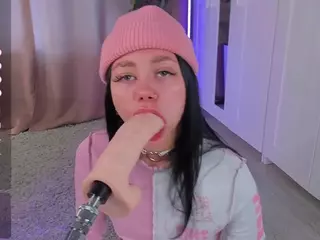 Flora's Live Sex Cam Show
