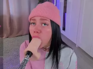 Flora's Live Sex Cam Show