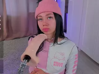 Flora's Live Sex Cam Show