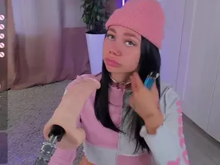 Flora's Live Sex Cam Show
