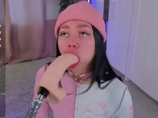 Flora's Live Sex Cam Show