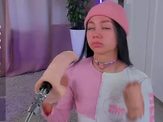 Flora's Live Sex Cam Show