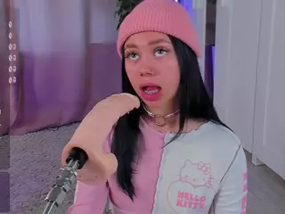 Flora's Live Sex Cam Show