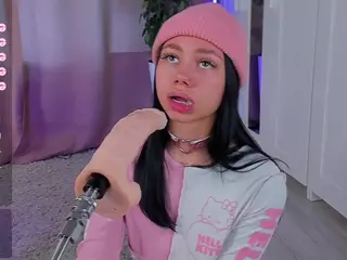 Flora's Live Sex Cam Show