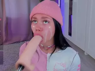 Flora's Live Sex Cam Show