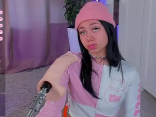 Flora's Live Sex Cam Show