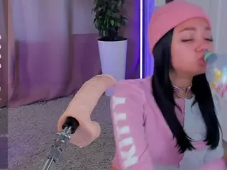 Flora's Live Sex Cam Show