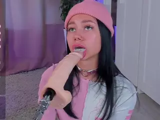 Flora's Live Sex Cam Show