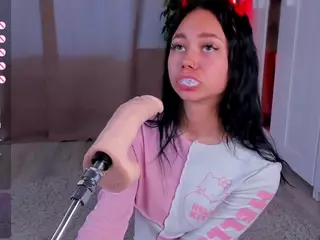 Flora's Live Sex Cam Show