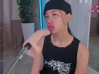 Flora's Live Sex Cam Show