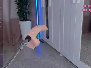 Flora's Live Sex Cam Show