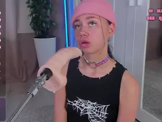 Flora's Live Sex Cam Show