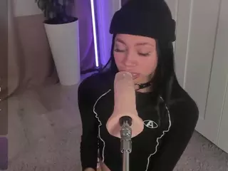 Flora's Live Sex Cam Show