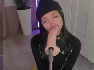 Flora's Live Sex Cam Show