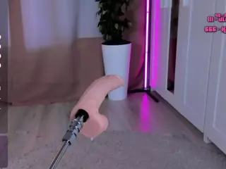 Flora's Live Sex Cam Show