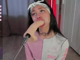 Flora's Live Sex Cam Show