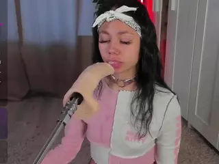 Flora's Live Sex Cam Show