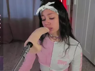 Flora's Live Sex Cam Show