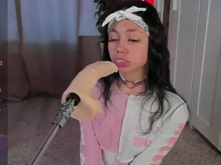 Flora's Live Sex Cam Show