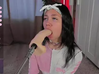 Flora's Live Sex Cam Show