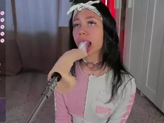 Flora's Live Sex Cam Show