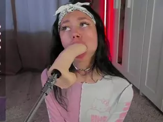 Flora's Live Sex Cam Show