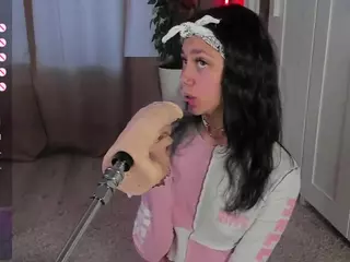 Flora's Live Sex Cam Show