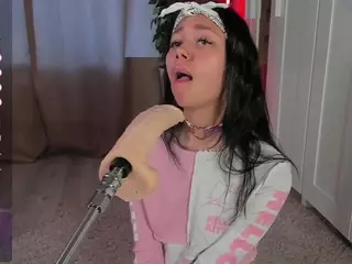 Flora's Live Sex Cam Show