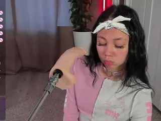 Flora's Live Sex Cam Show