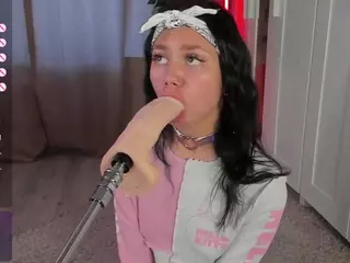 Flora's Live Sex Cam Show