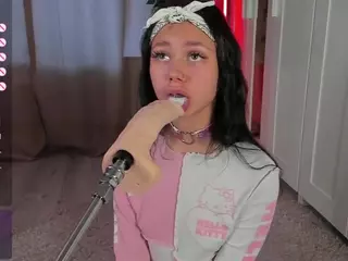 Flora's Live Sex Cam Show
