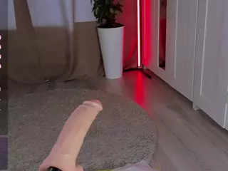Flora's Live Sex Cam Show