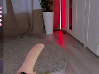 Flora's Live Sex Cam Show