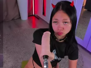 Flora's Live Sex Cam Show