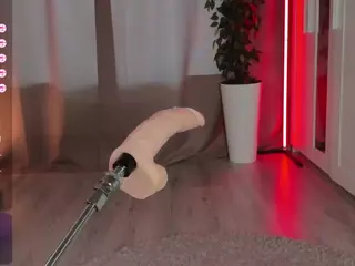 Flora's Live Sex Cam Show