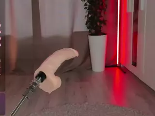 Flora's Live Sex Cam Show